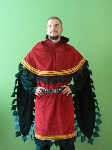 Dobové šaty